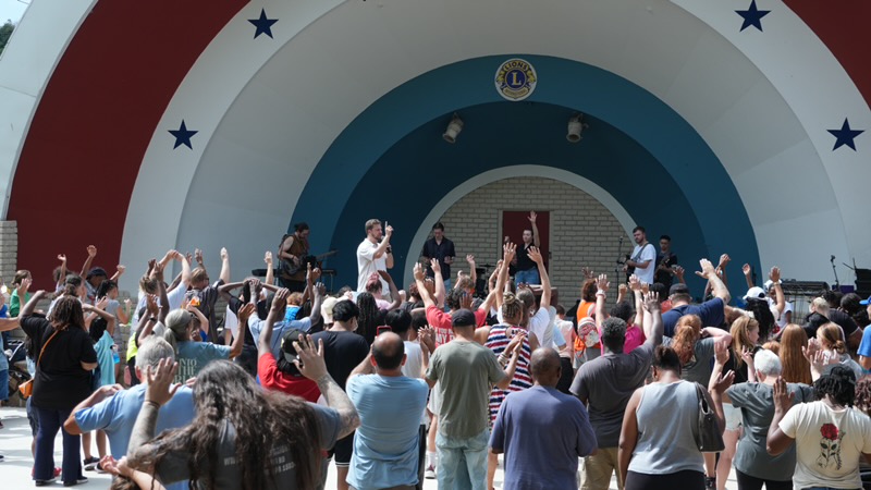 Outdoor worship with River Church Pittsburgh at the bandshell